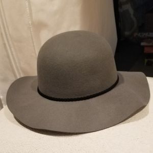 olive & Pique Accessories - Olive and Pique Hat olive & Pique Accessories - Olive and Pique Hat